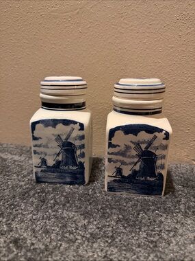 Vintage Royal Delft Blue Blauw 2 Jar Canisters Handpainted Holland